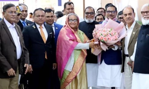 মিউনিখ নিরাপত্তা সম্মেলন শেষে দেশে ফিরেছেন প্রধানমন্ত্রী